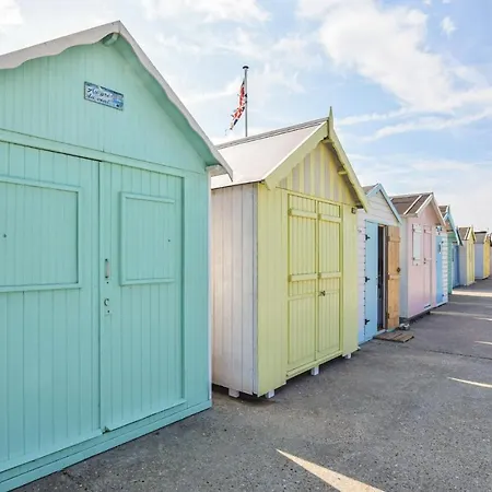 Front In Saint-aubin-sur-mer